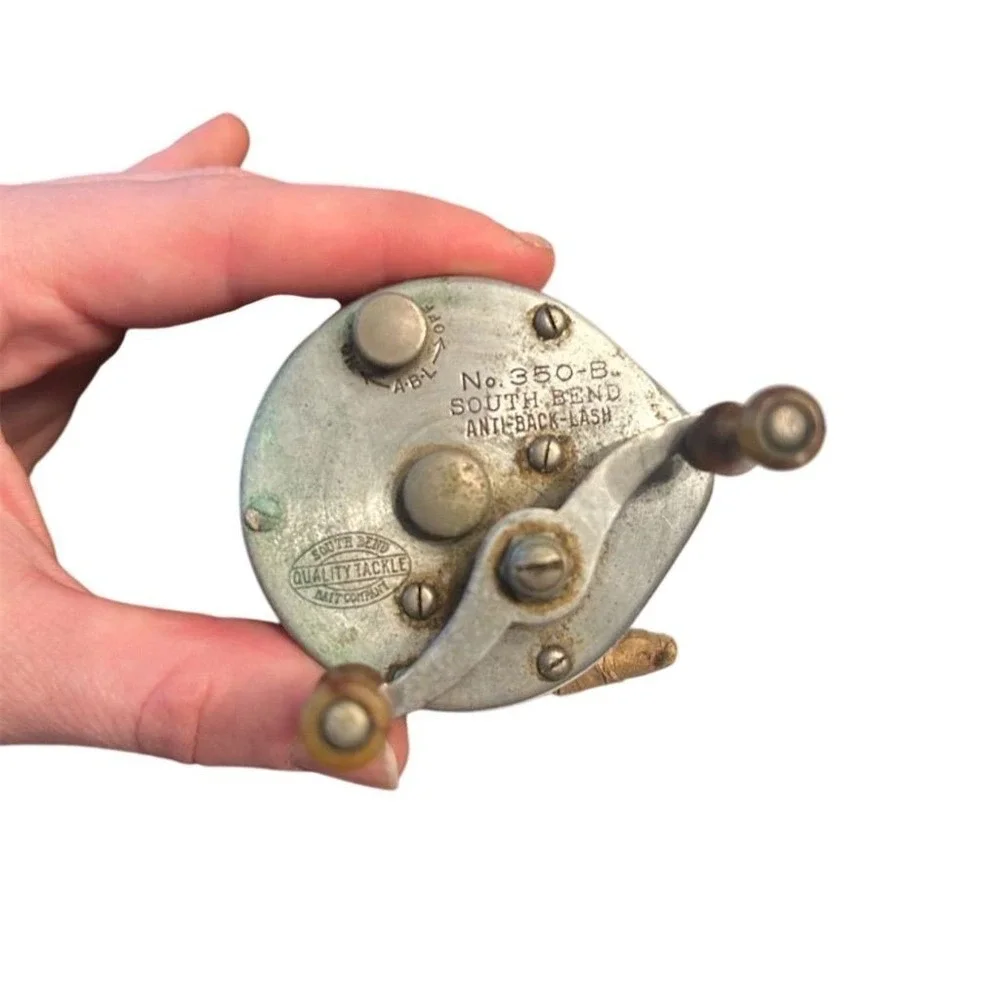 South Bend No. 350-B Baitcasting Reel Unisex OS Silver Vintage Antique Decor